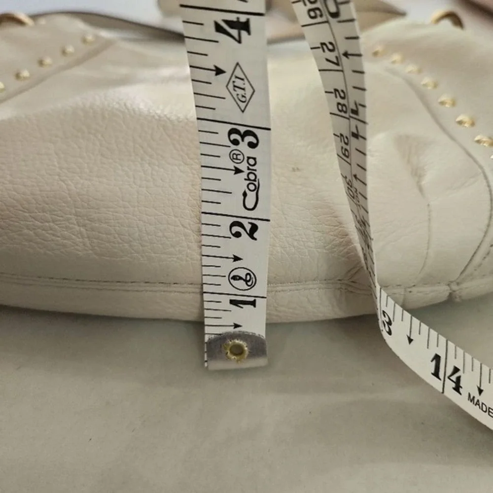 MICHAEL KORS Hobo Shoulder Bag Womens Size Cream Studded Chain‎ Pebbled Leather